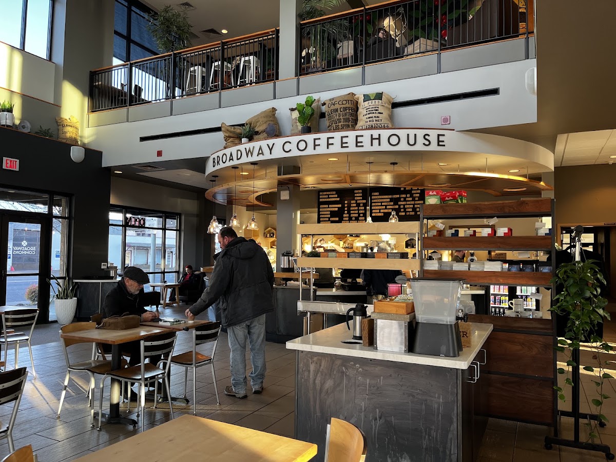 Broadway Coffeehouse — photo 1